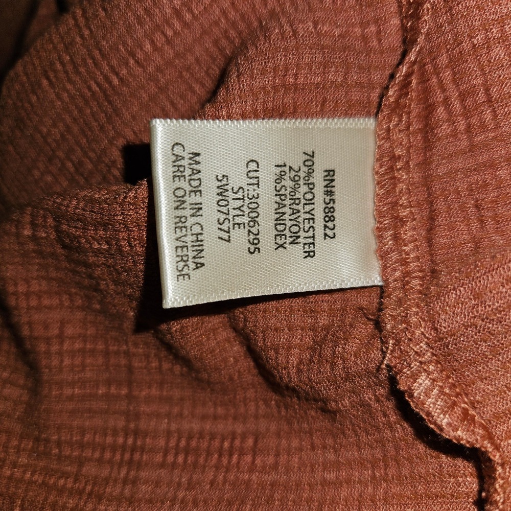 Max Studio 1X V Neck Lightweight Blouse in Burnt Orange NWT - Picture 2 of 6